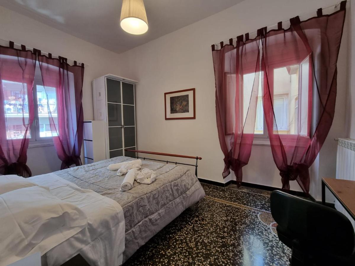 Wow Home 2 - 175 Mq - Posteggio Privato - Davanti Porto Traghetti - Fino A 10 Posti Letto - Balcone Генуя Экстерьер фото